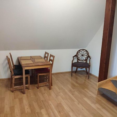 Ferienwohnung Mit 123Qm Fuer 8 Personen Mit Sehr Grossem Garten, Einfache Innen-Ausstattung Leipzig Eksteriør billede