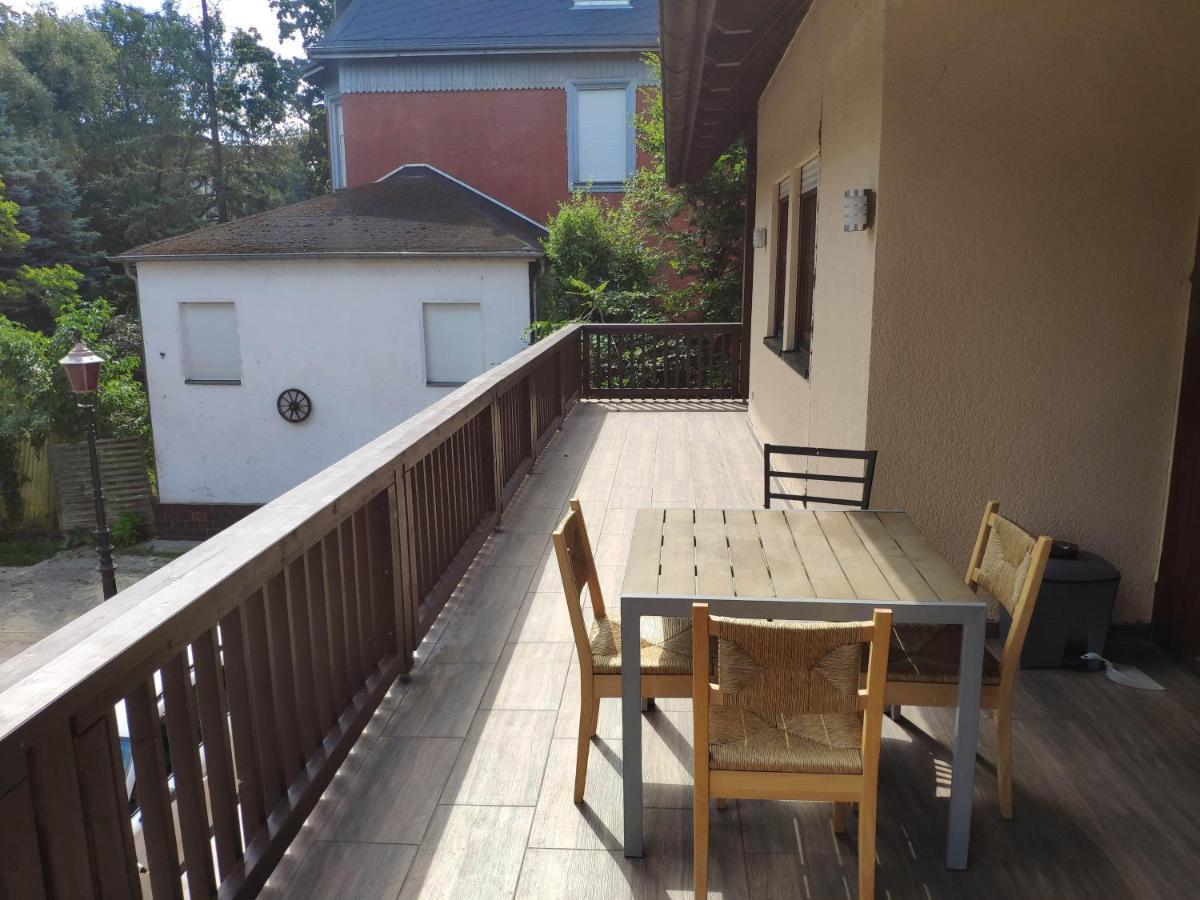 Ferienwohnung Mit 123Qm Fuer 8 Personen Mit Sehr Grossem Garten, Einfache Innen-Ausstattung Leipzig Eksteriør billede