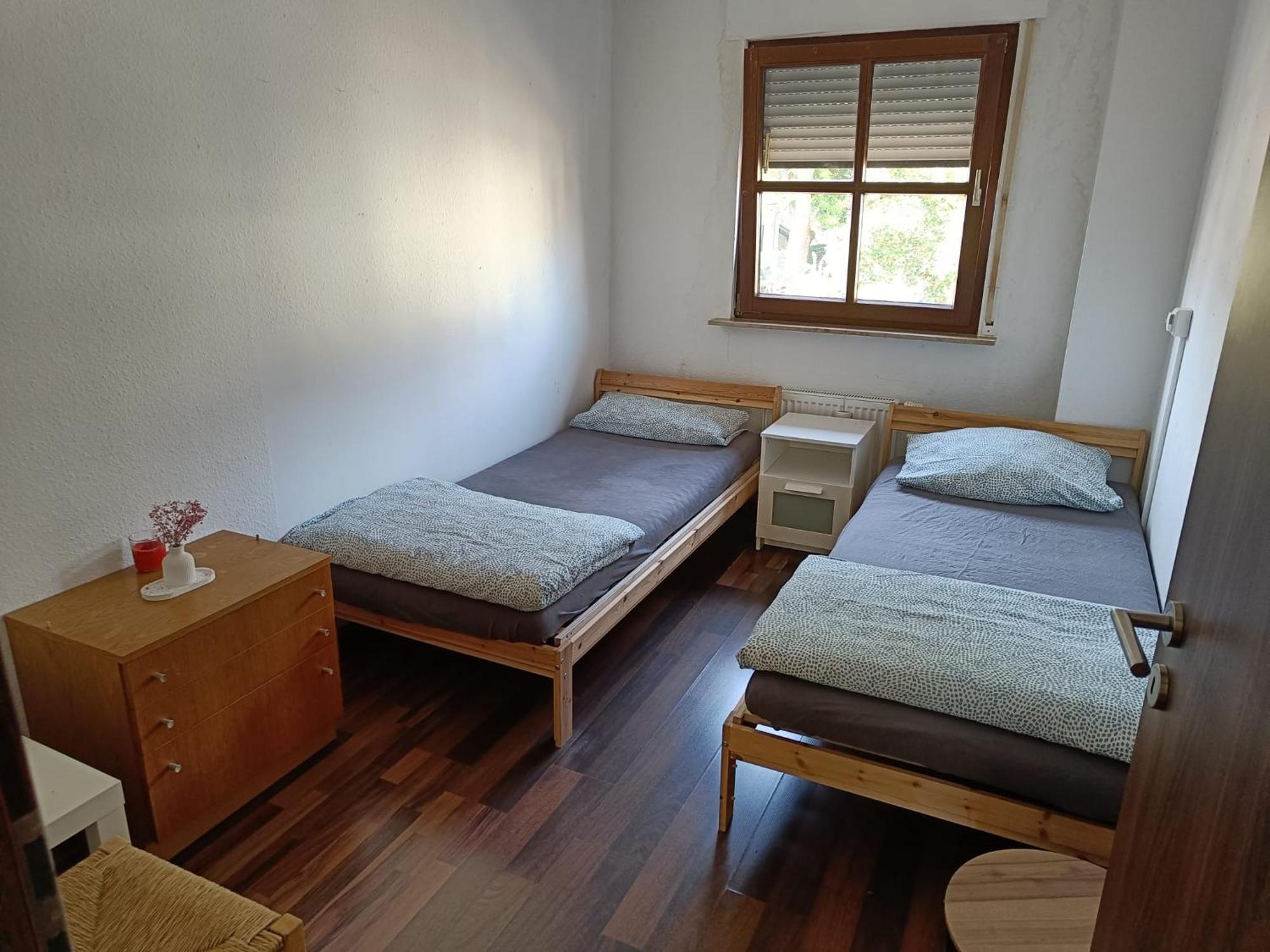 Ferienwohnung Mit 123Qm Fuer 8 Personen Mit Sehr Grossem Garten, Einfache Innen-Ausstattung Leipzig Eksteriør billede