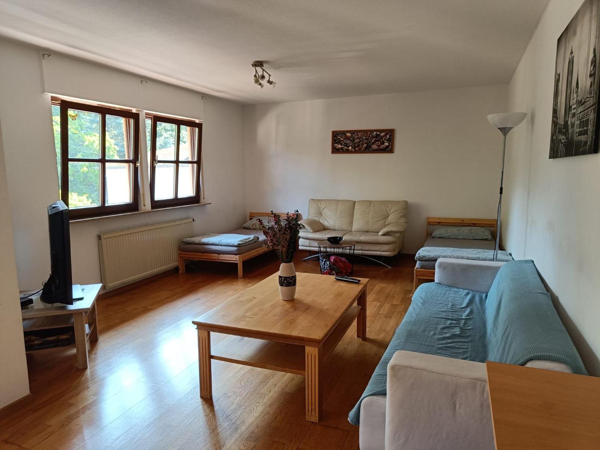 Ferienwohnung Mit 123Qm Fuer 8 Personen Mit Sehr Grossem Garten, Einfache Innen-Ausstattung Leipzig Eksteriør billede