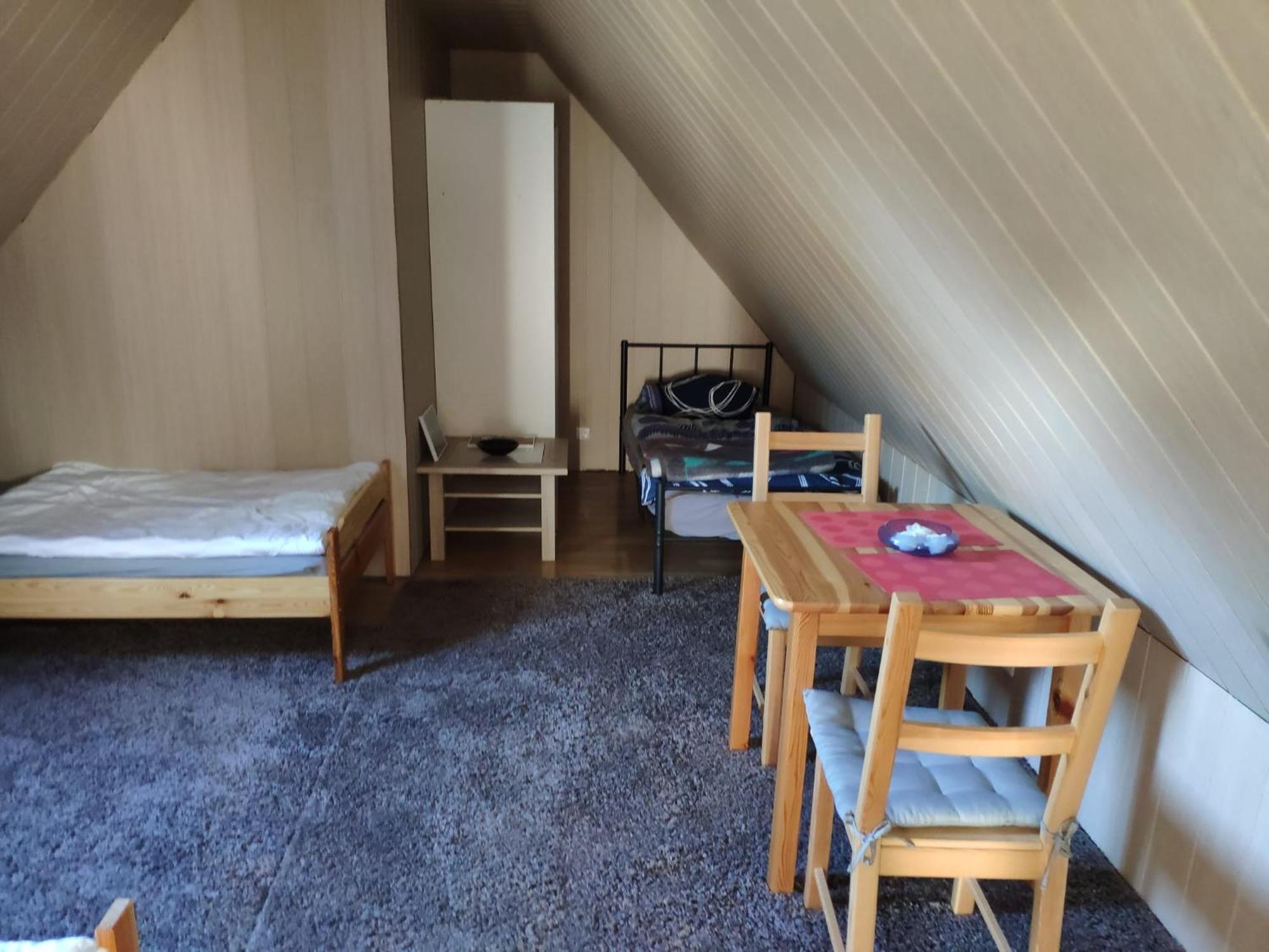 Ferienwohnung Mit 123Qm Fuer 8 Personen Mit Sehr Grossem Garten, Einfache Innen-Ausstattung Leipzig Eksteriør billede